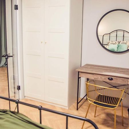 Pobookowane River View Apartments Gdańsk Eksteriør billede
